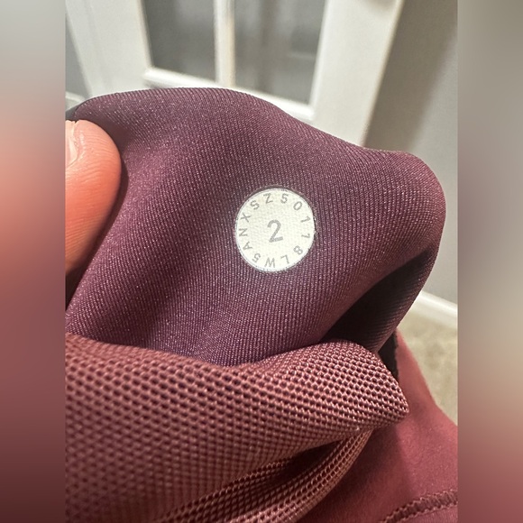 Lululemon In Movement 7/8 Tight *Everlux-Redwood - Picture 5 of 9